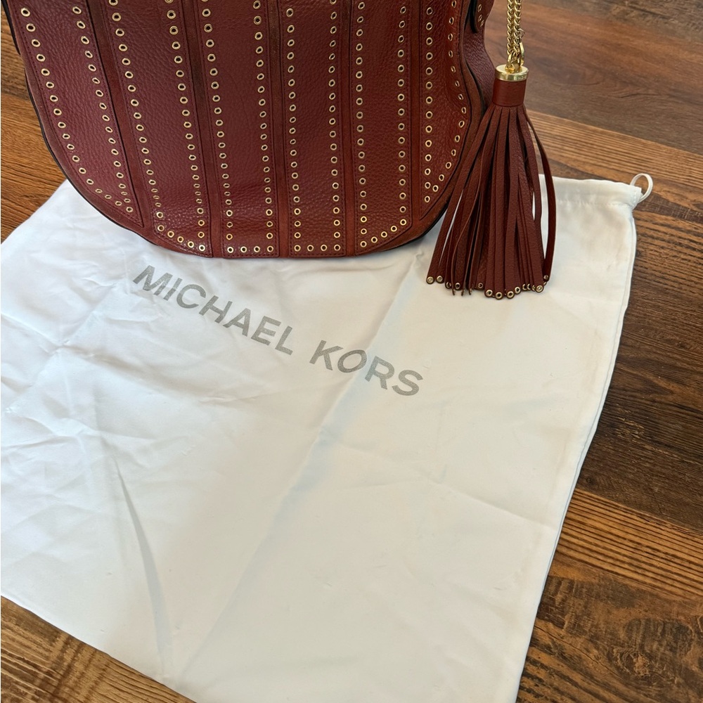 Maroon Michael Kors Bag - Picture 4 of 10